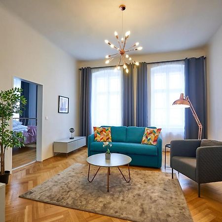 Fancy Home For 5 With Self-Check-In At Spittelberg Вена Экстерьер фото