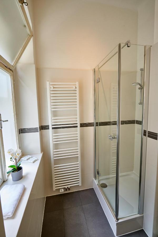 Fancy Home For 5 With Self-Check-In At Spittelberg Вена Экстерьер фото